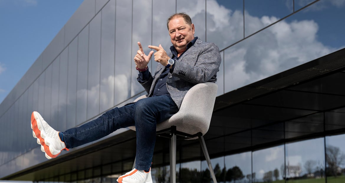 Luxurylaunches speaks to Jaquet Droz CEO Alain Delamuraz on the