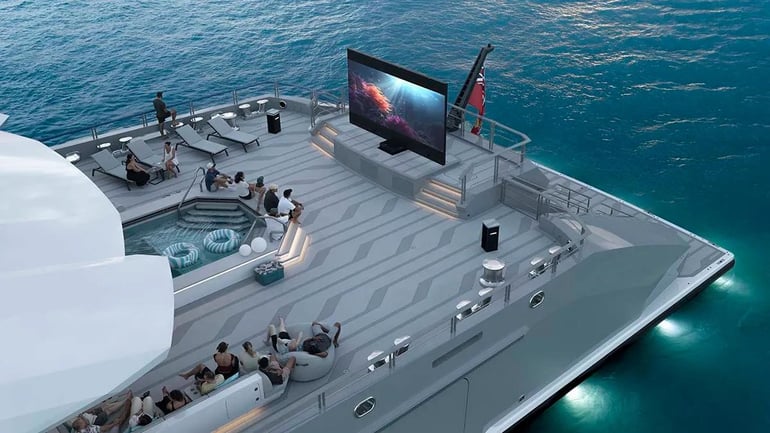 leviathan superyacht refueling