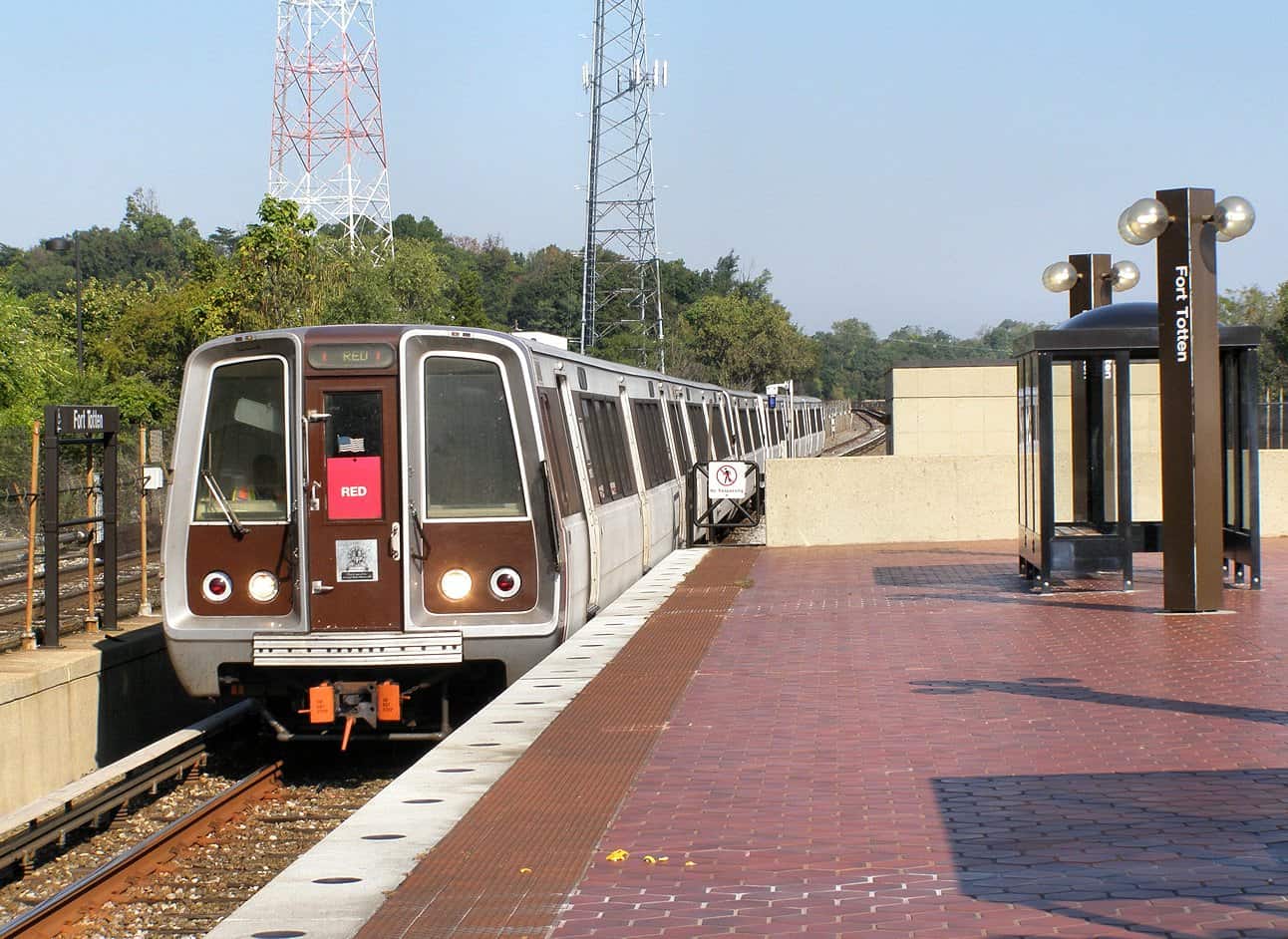 Two Red Line Metro Stations to Close for 45 Days