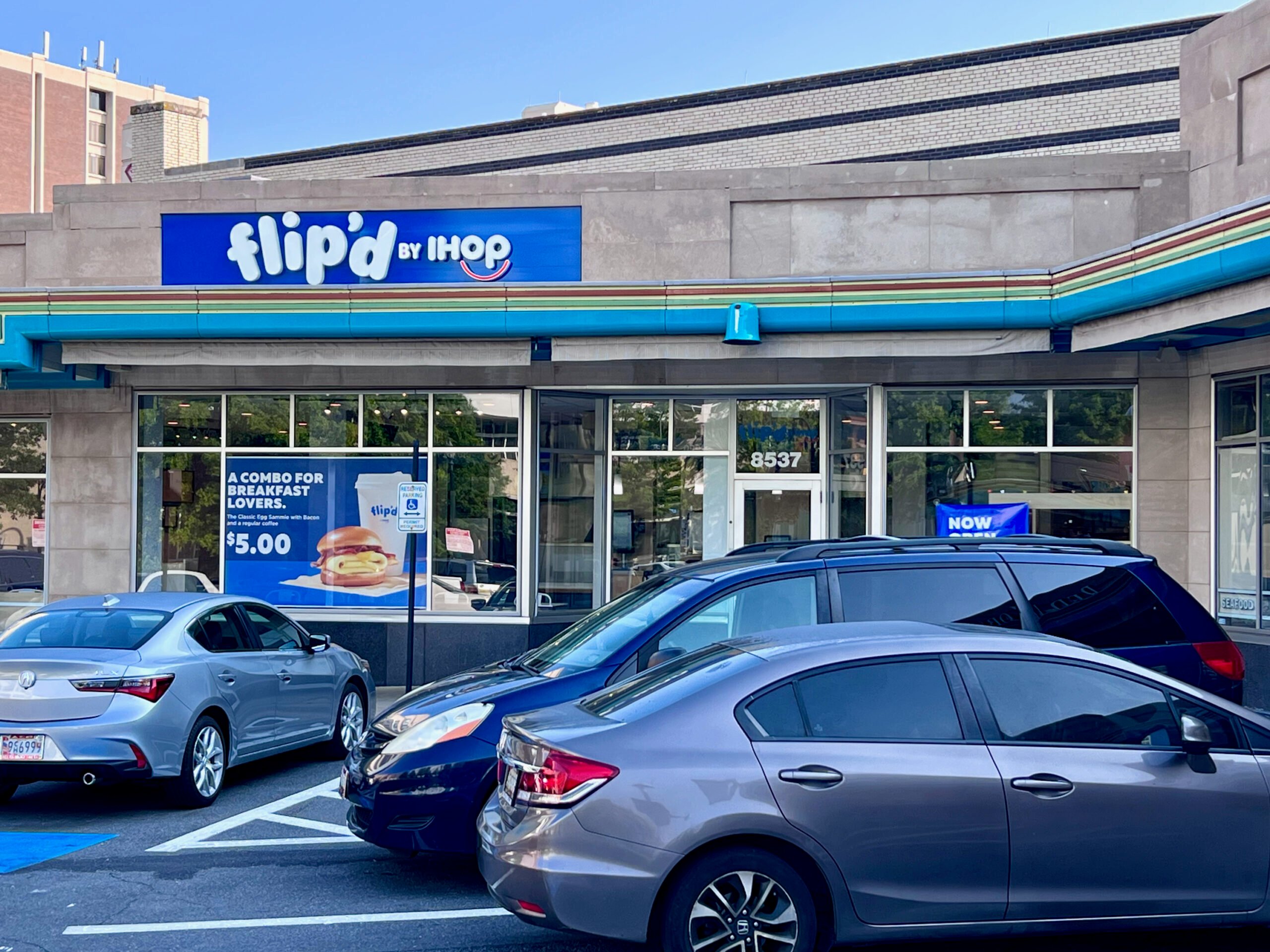 IHOP shuts down its fast-casual spinoff, Flip'd