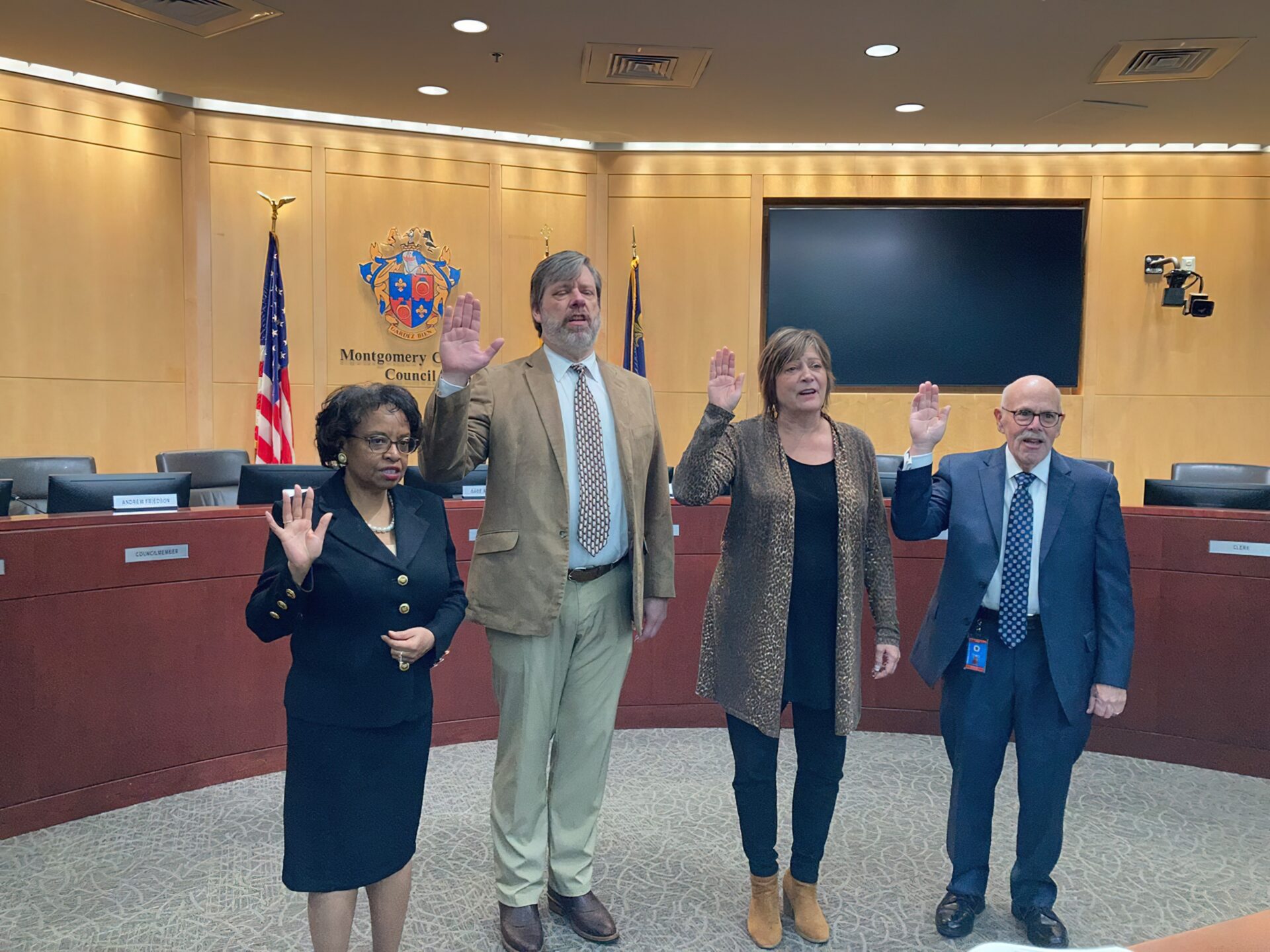 Council Appoints Five Temporary Acting Planning Board Commissioners