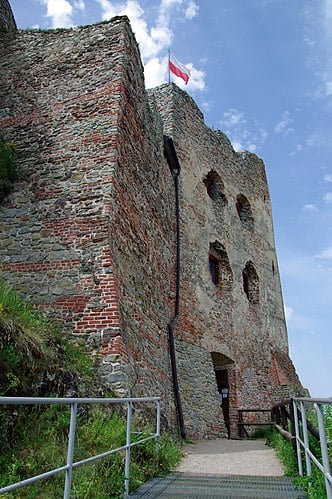 Main photo of Czorsztyn Castle