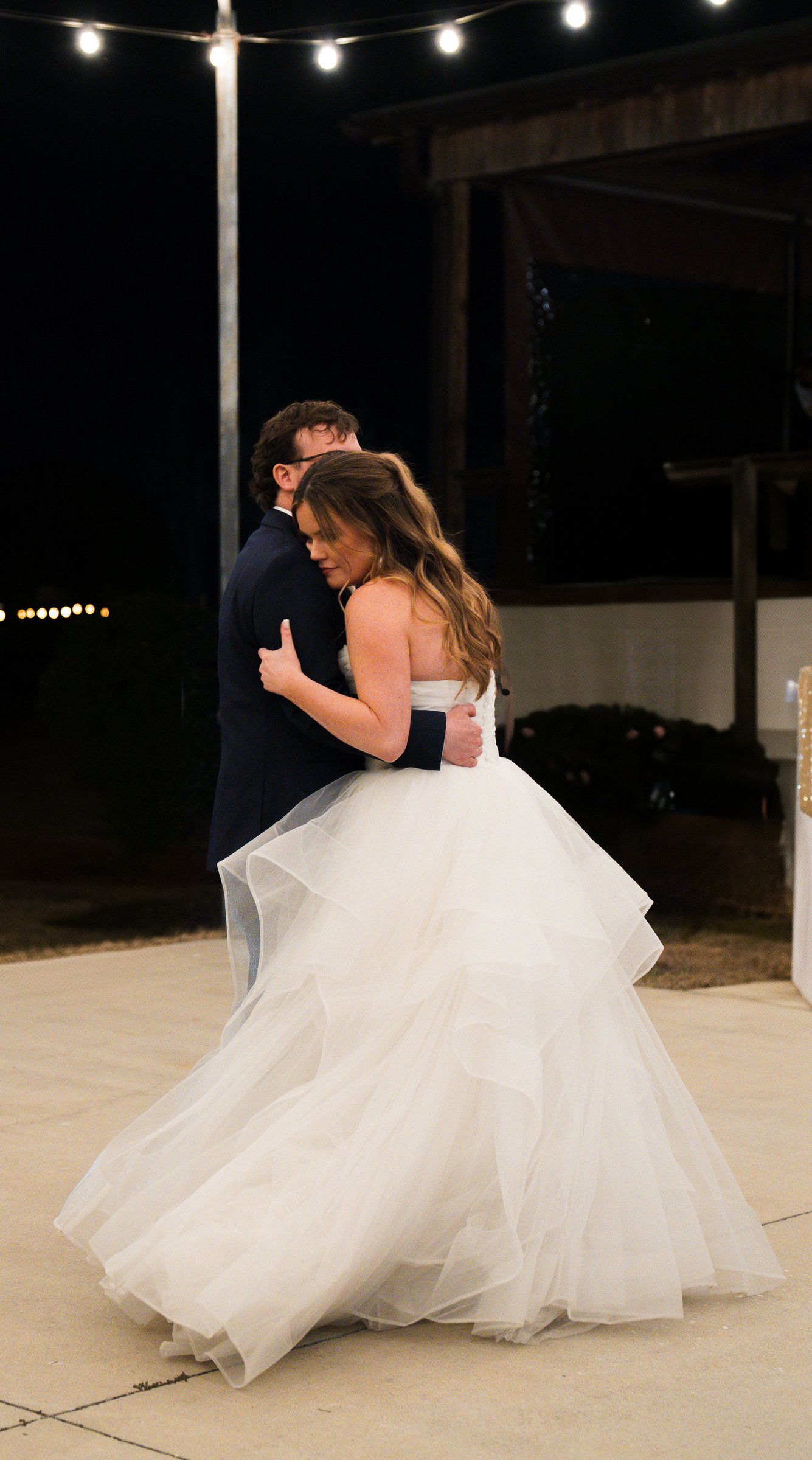Claudia & Garrett Faulkner: The first dances and reception.