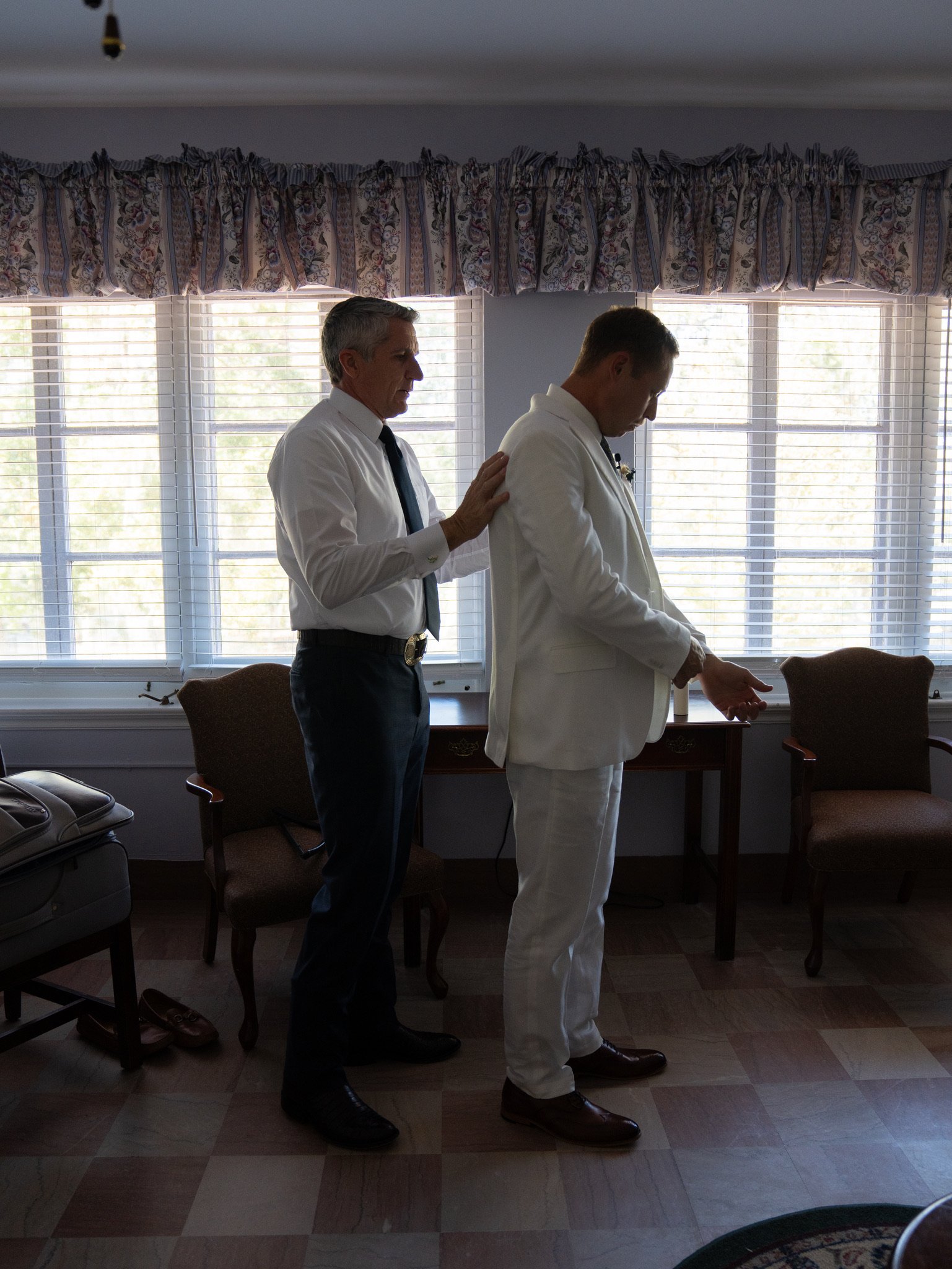 Cassidy & Jeffrey Glass: The wedding morning.