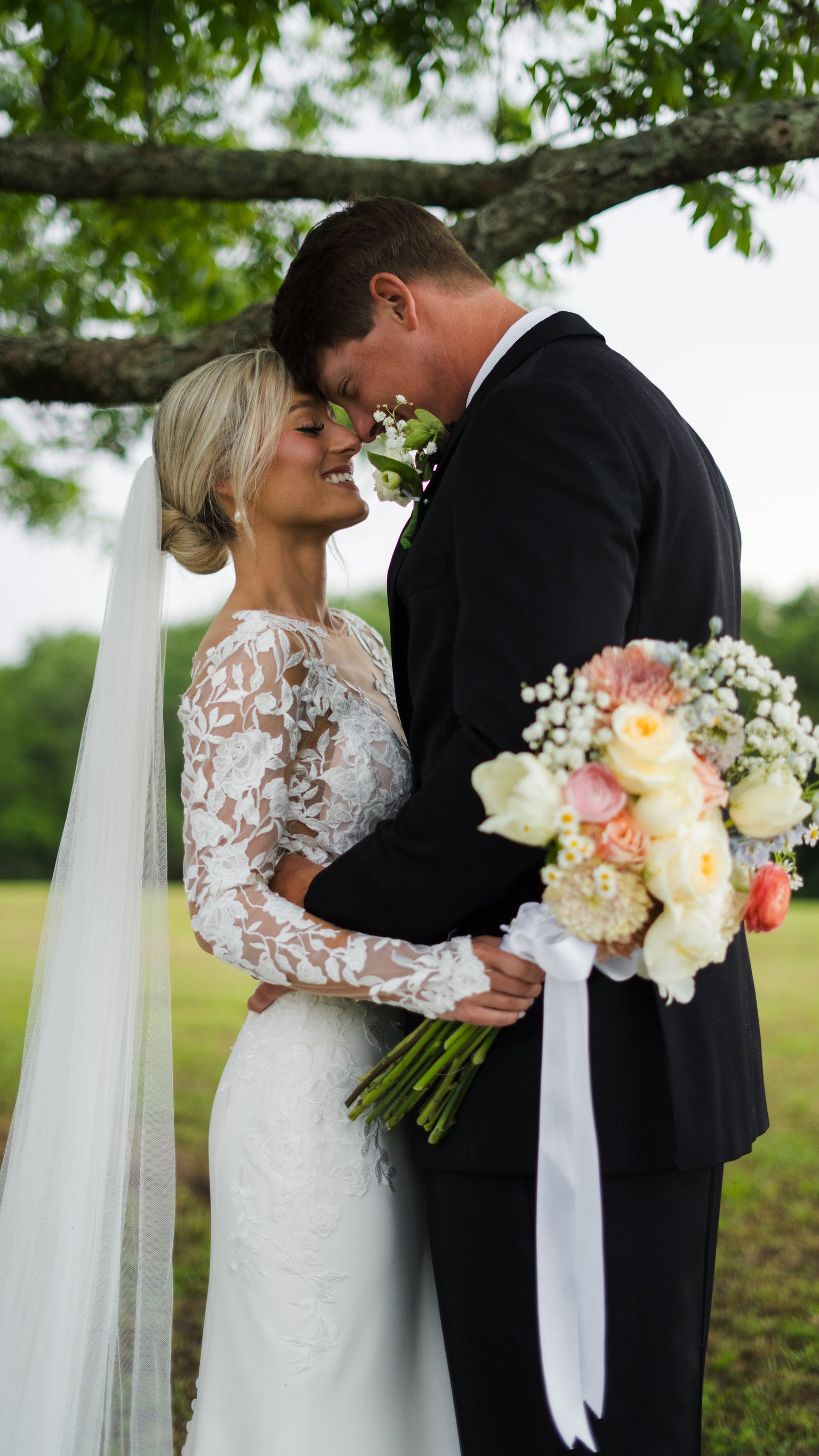 Alex & Lee Davis: The wedding portraits.
