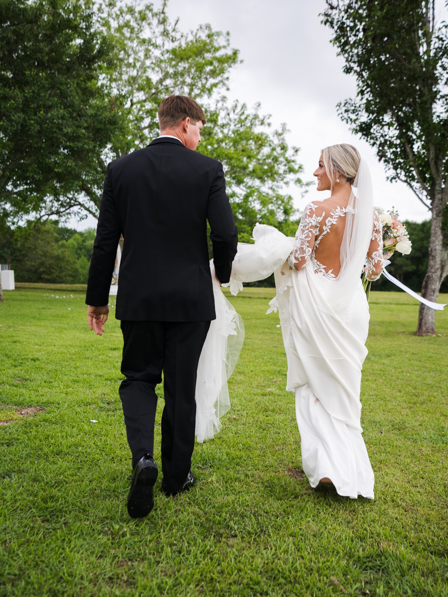 Alex & Lee Davis: The wedding portraits.