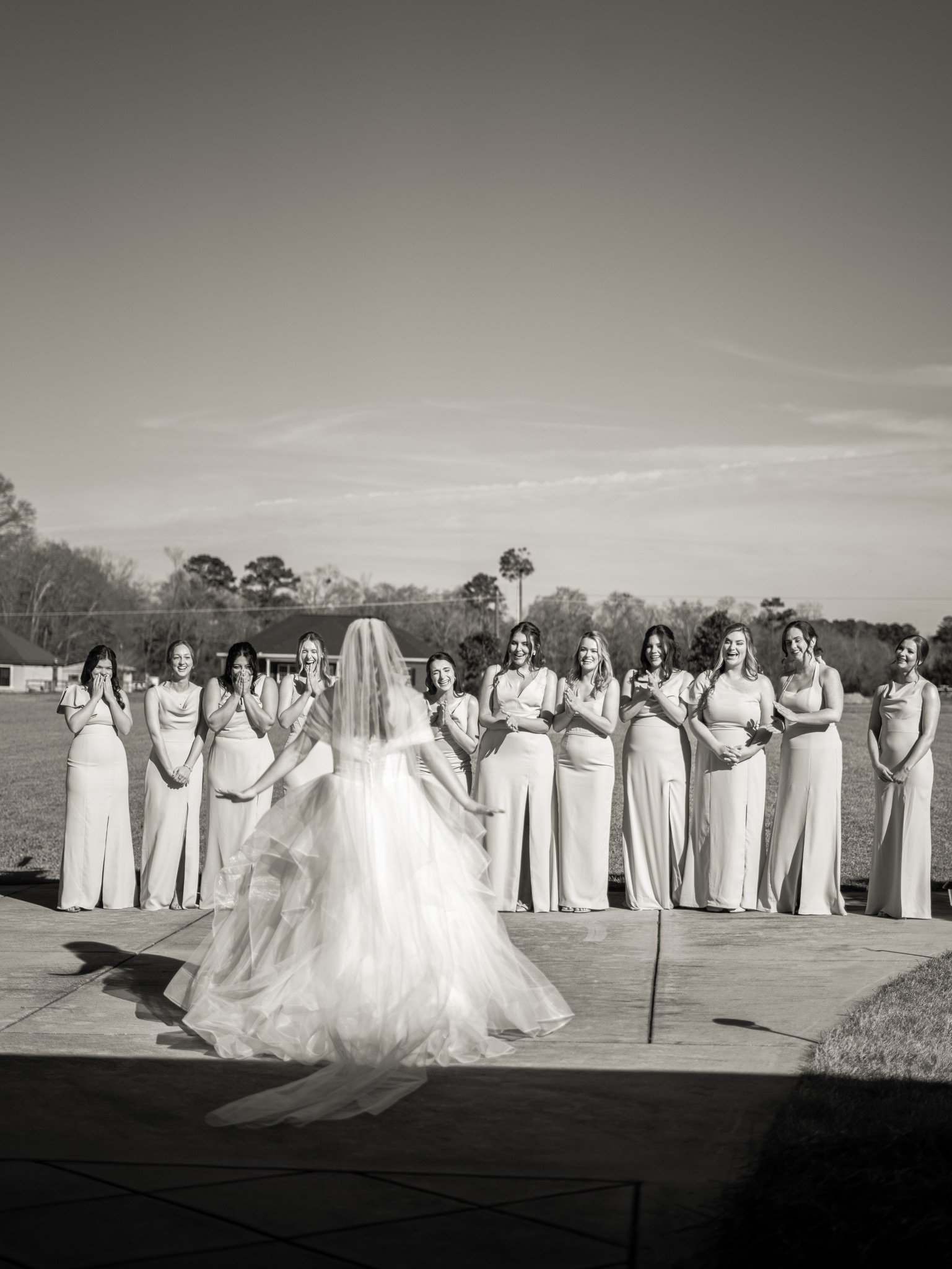 Claudia & Garrett Faulkner: The first look photographs.