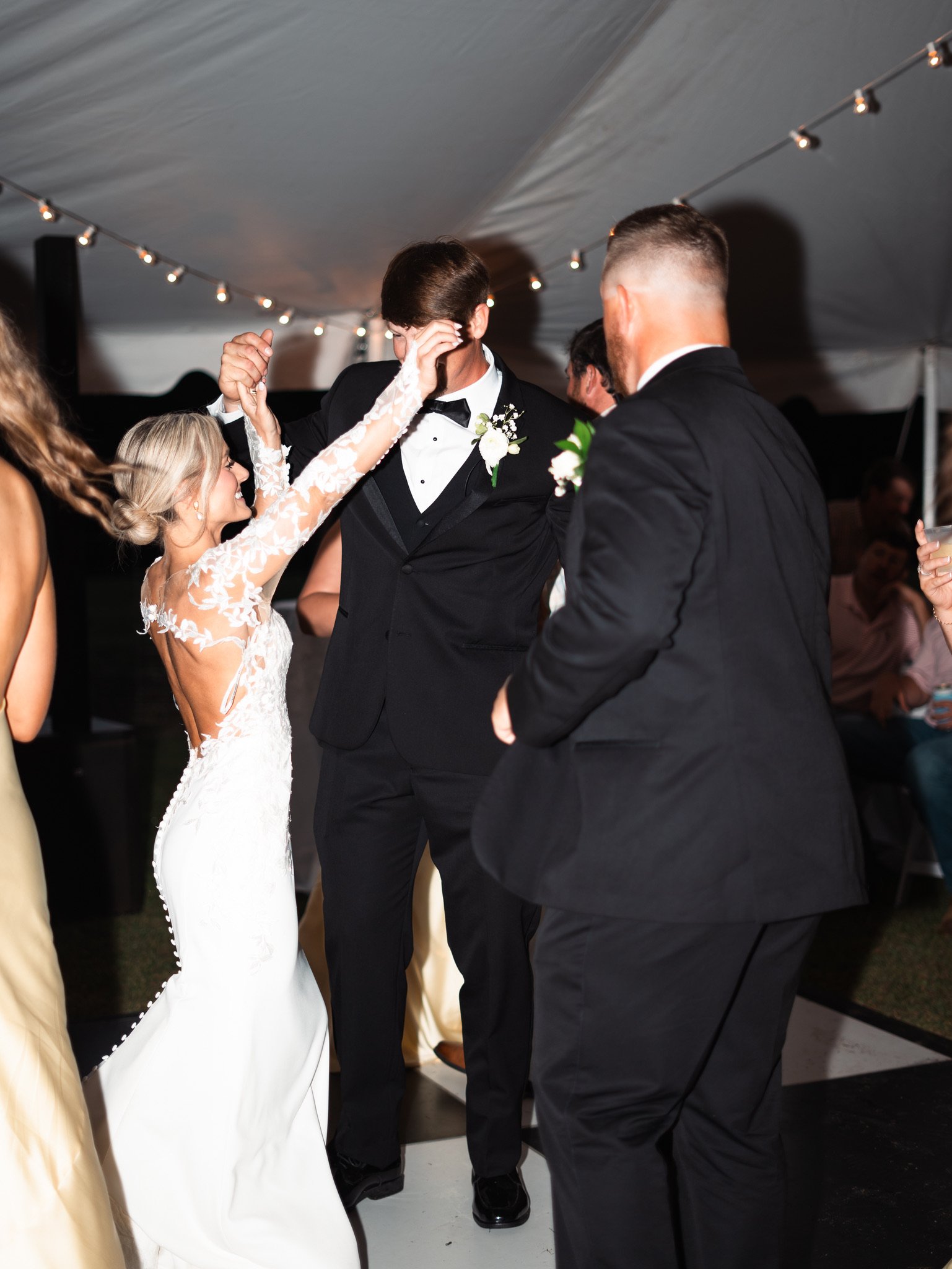 Alex & Lee Davis: On the dance floor.