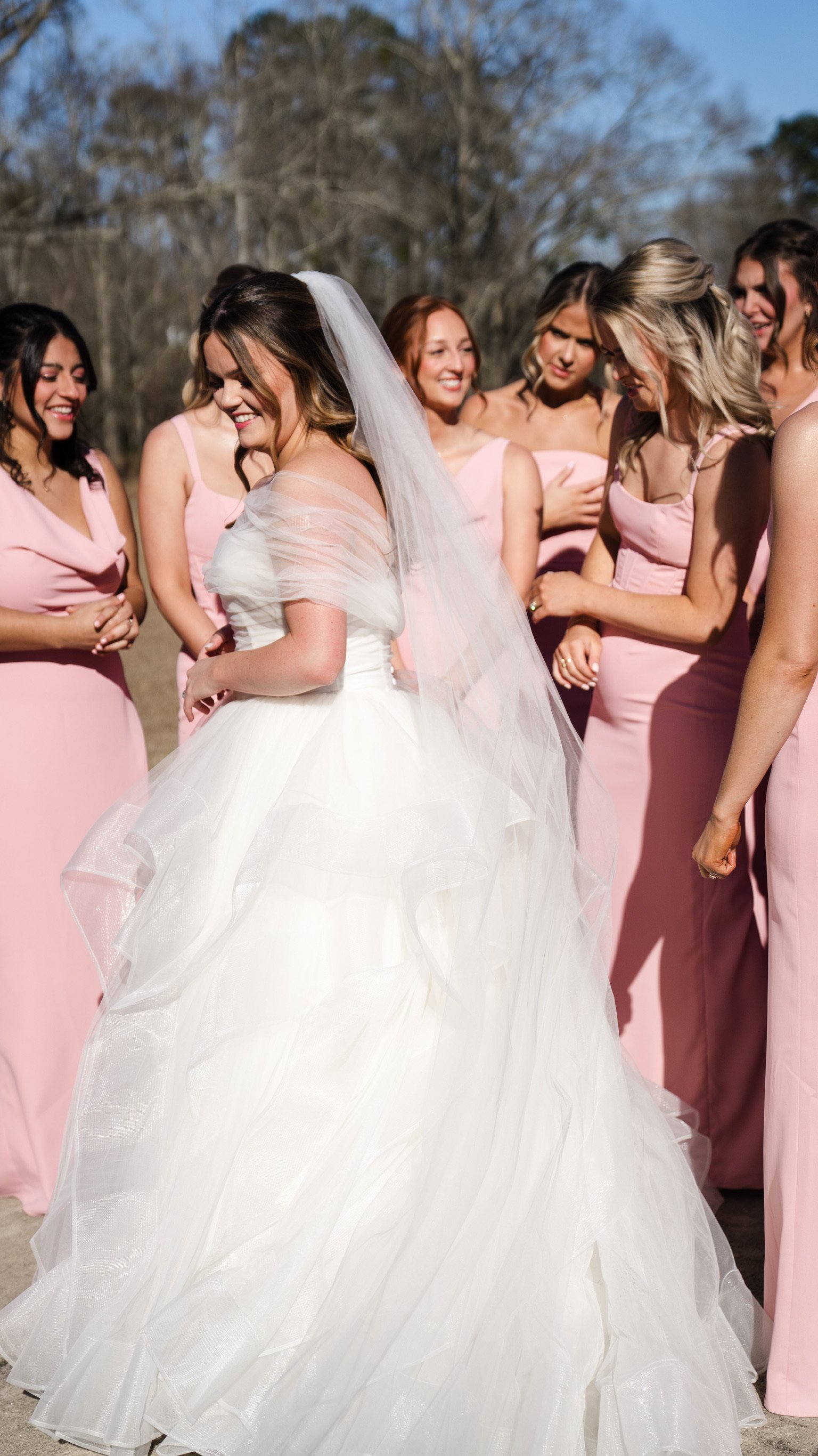 Claudia & Garrett Faulkner: The first look photographs.