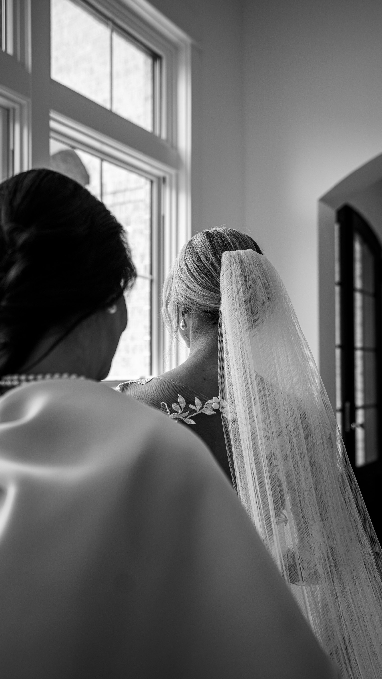 Alex & Lee Davis: Getting ready.