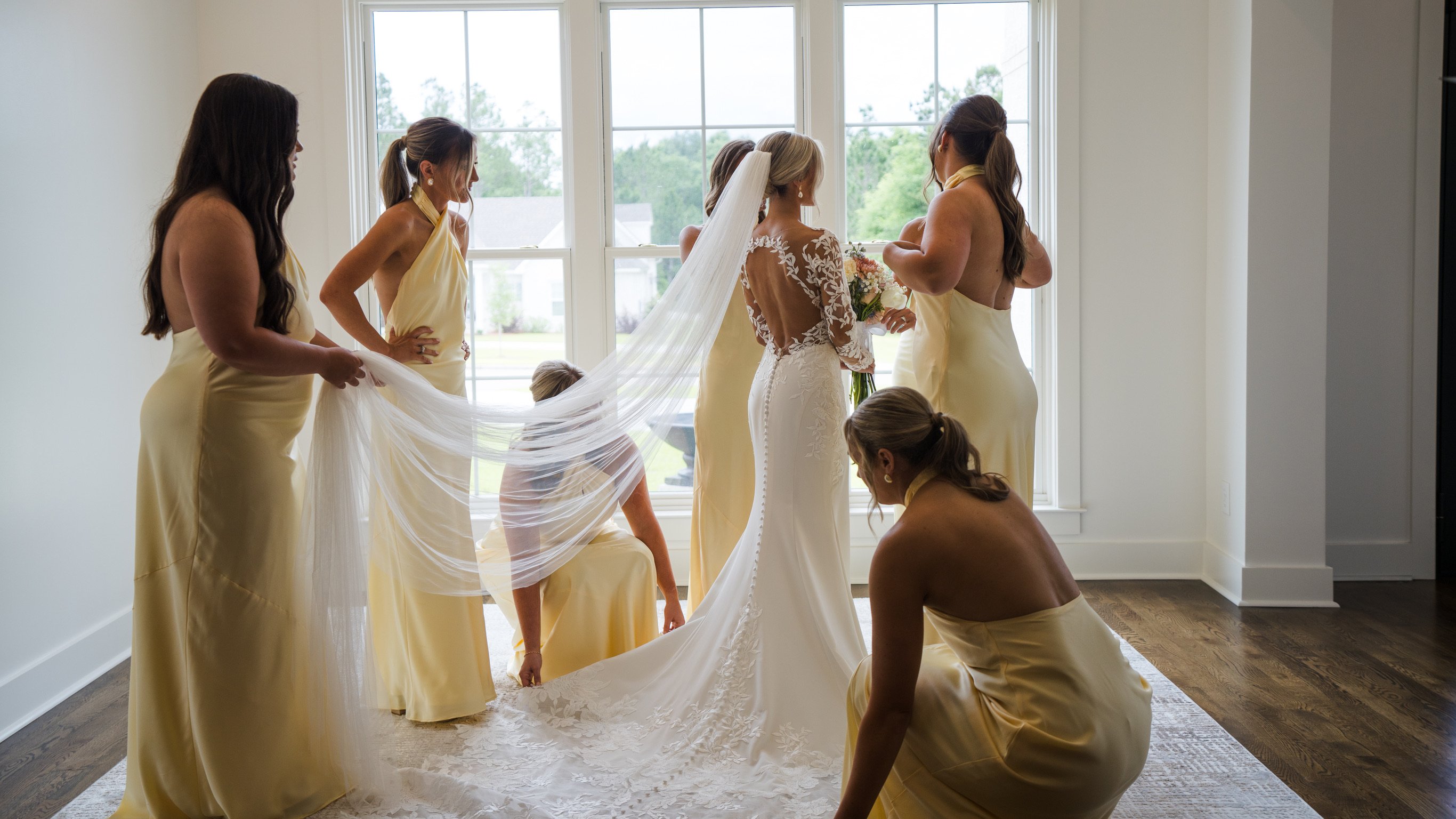 Alex & Lee Davis: Getting ready.