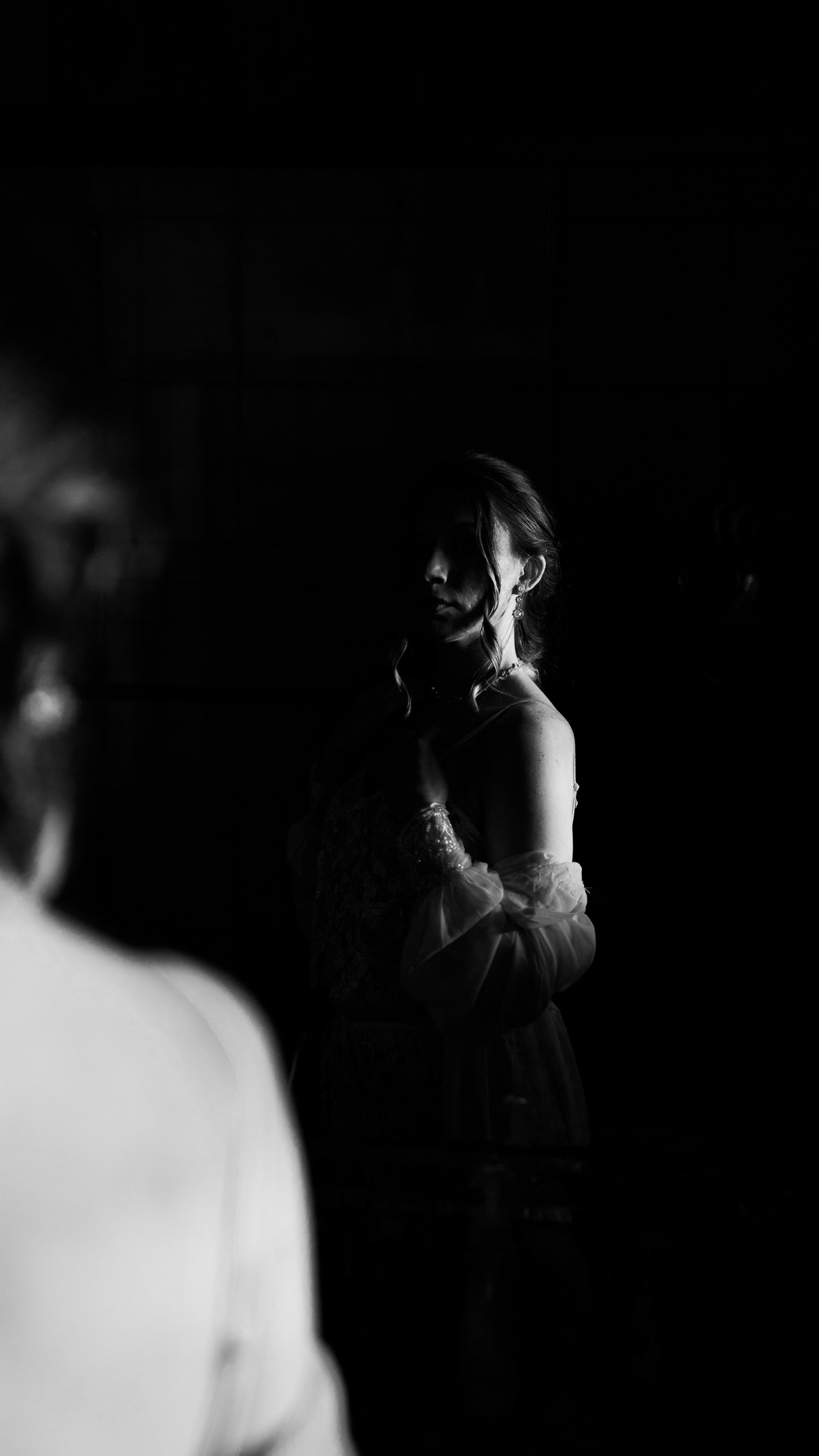 Raina & William Bertrand: Getting ready with Raina.
