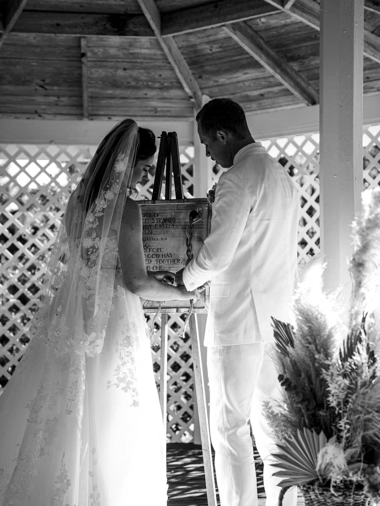Cassidy & Jeffrey Glass: The ceremony photographs.
