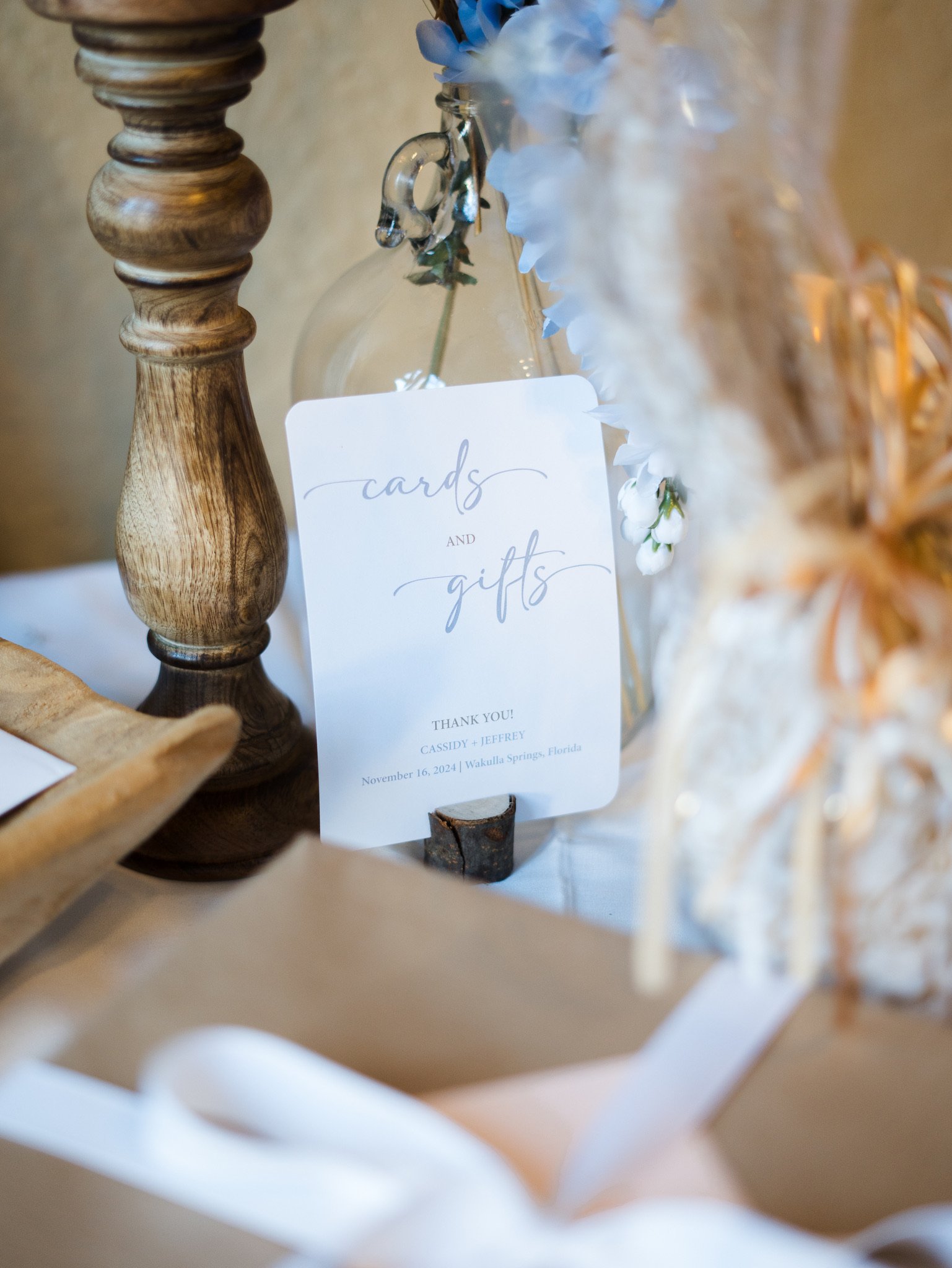 Cassidy & Jeffrey Glass: The dress and wedding details.