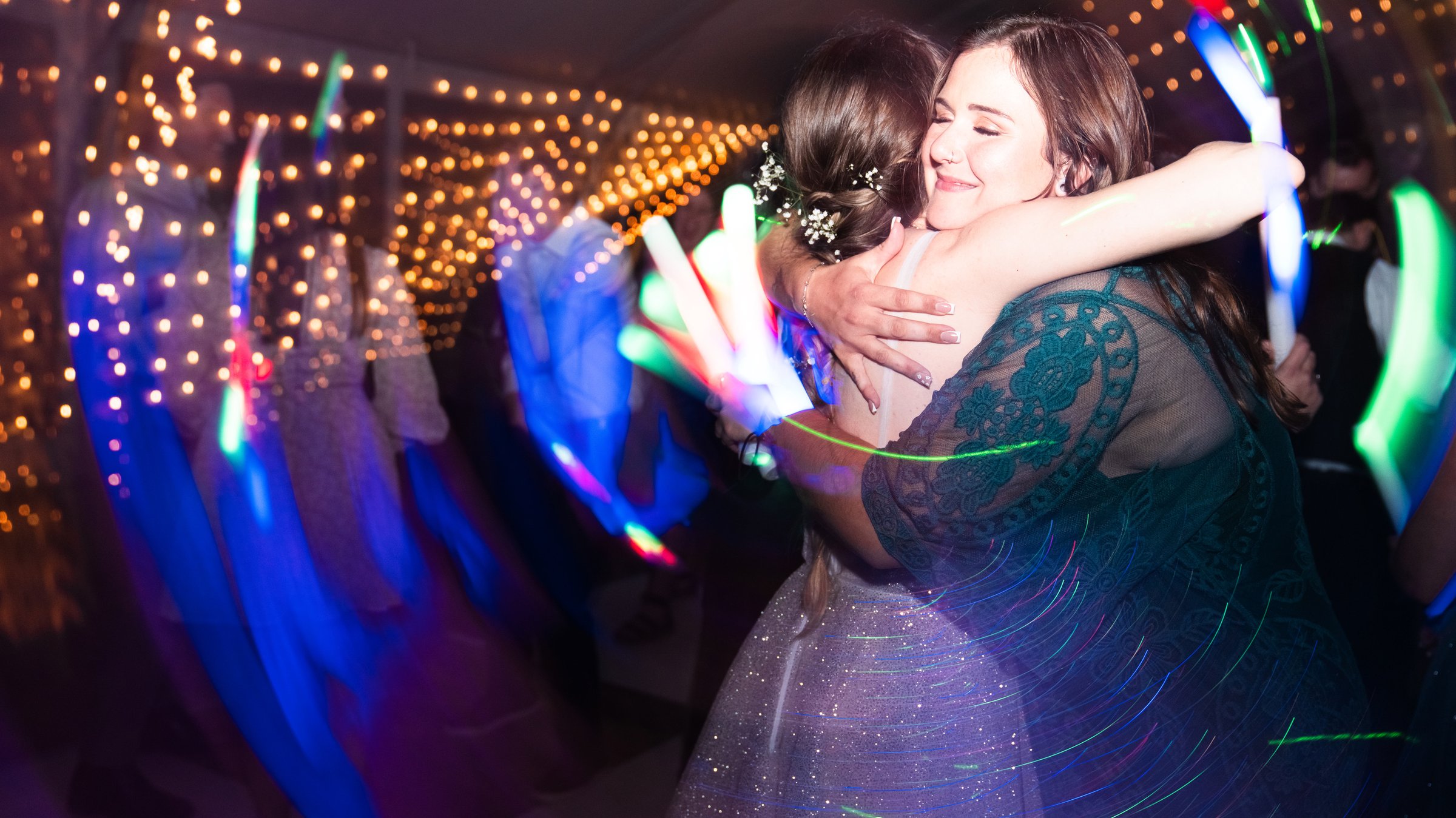 Raina & William Bertrand: The dancing and send-off.