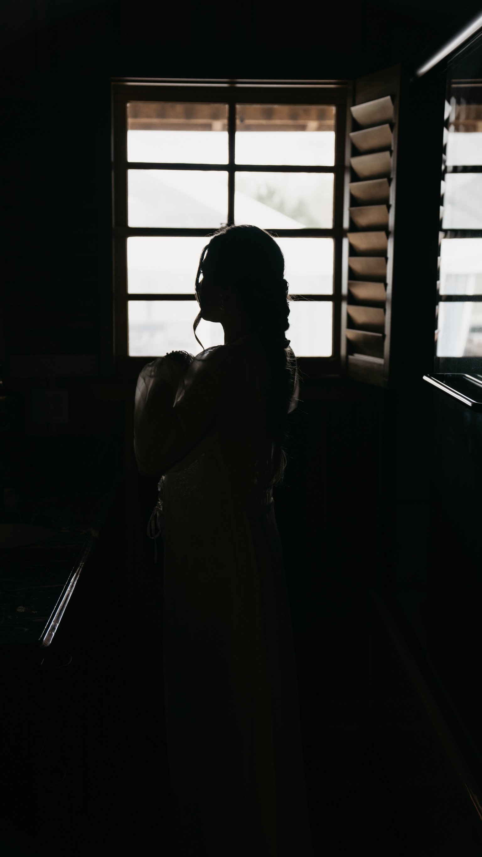 Raina & William Bertrand: Getting ready with Raina.