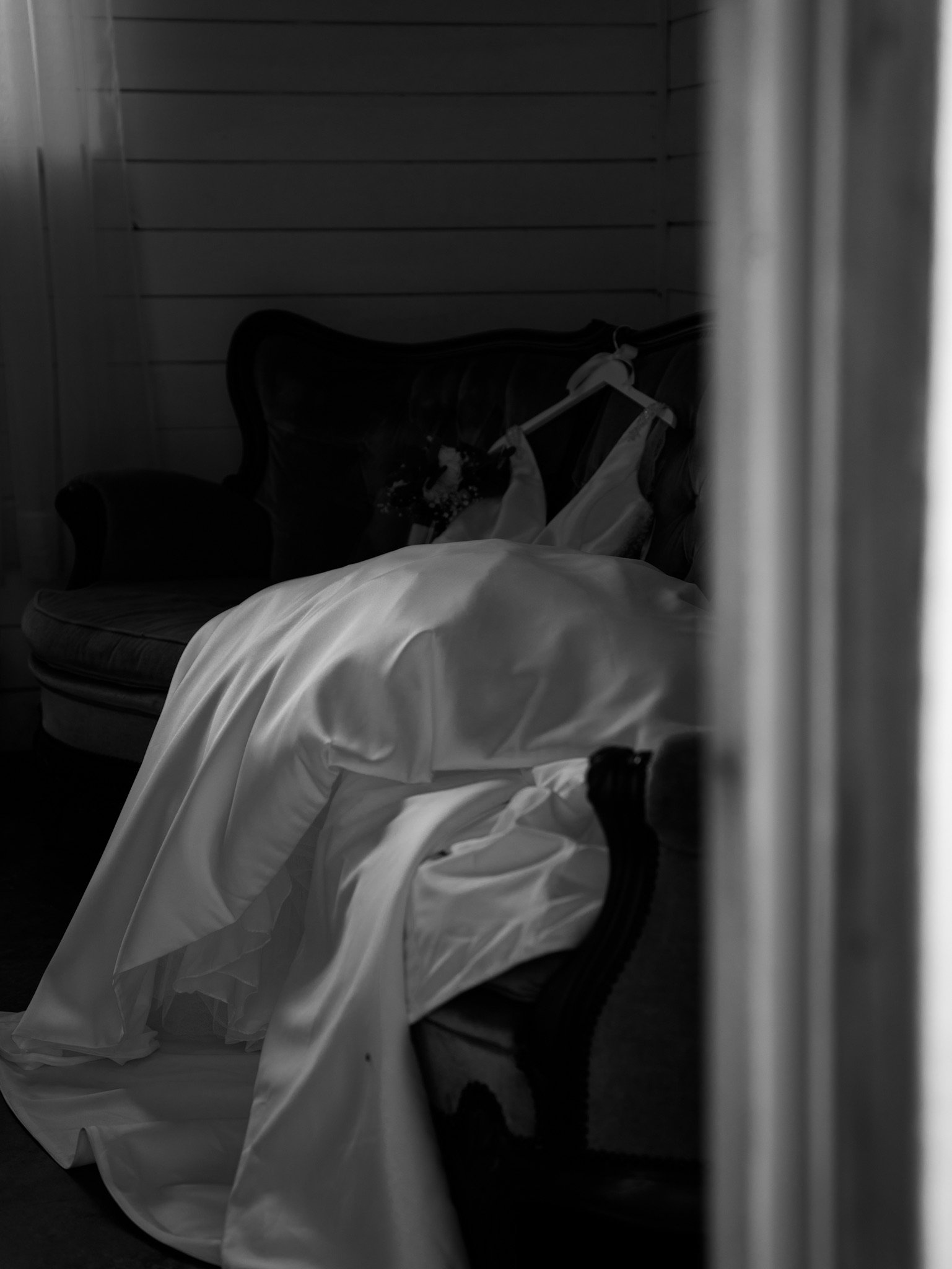 Chloe & Gabe Danford: The dress and the wedding details.