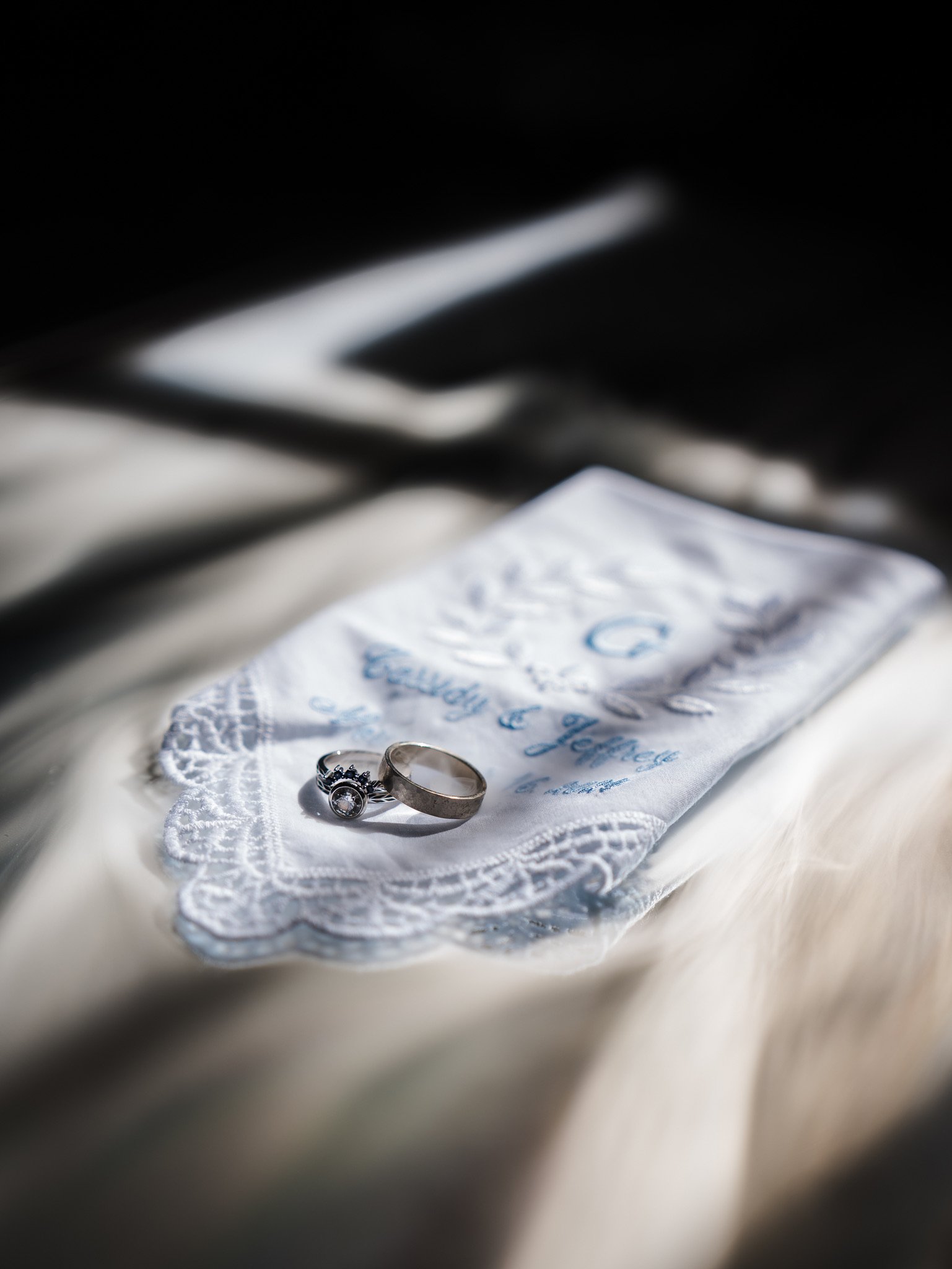 Cassidy & Jeffrey Glass: The dress and wedding details.
