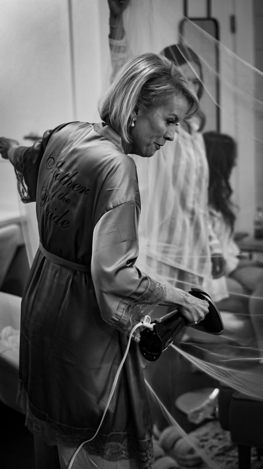 Annie & Lance Levine: Getting ready photographs.