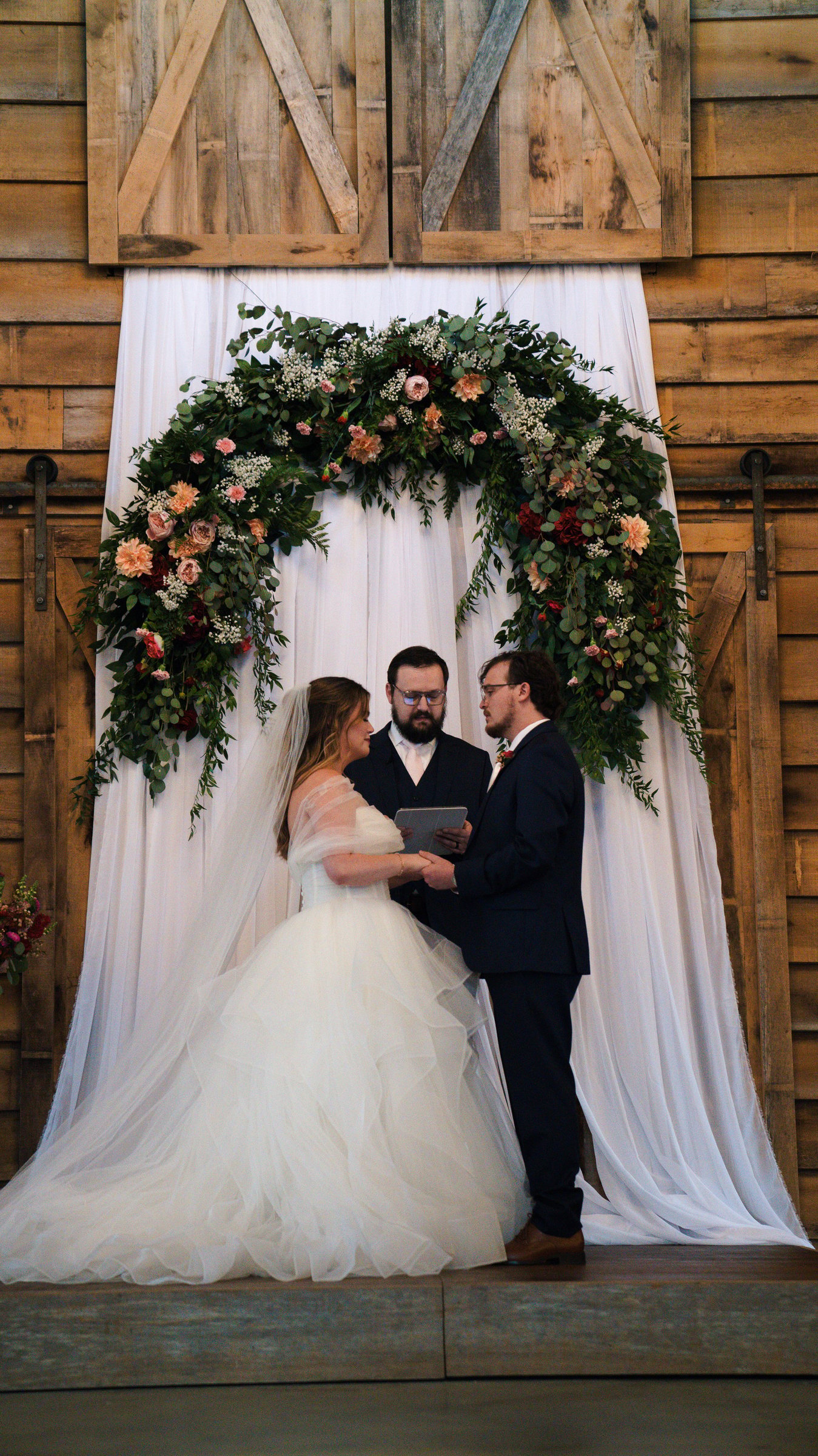 Claudia & Garrett Faulkner: The ceremony photographs.