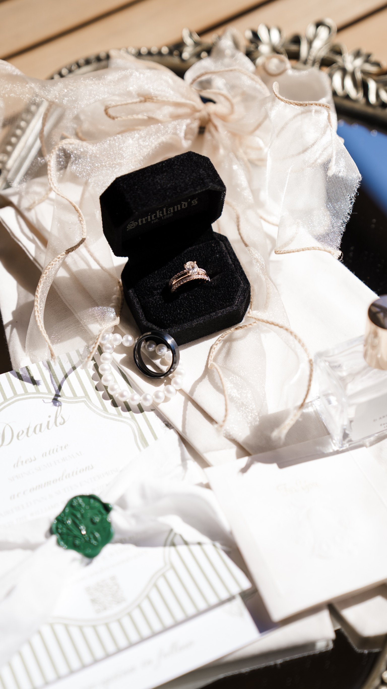 Raley & Drew Williams: The dress and the details.
