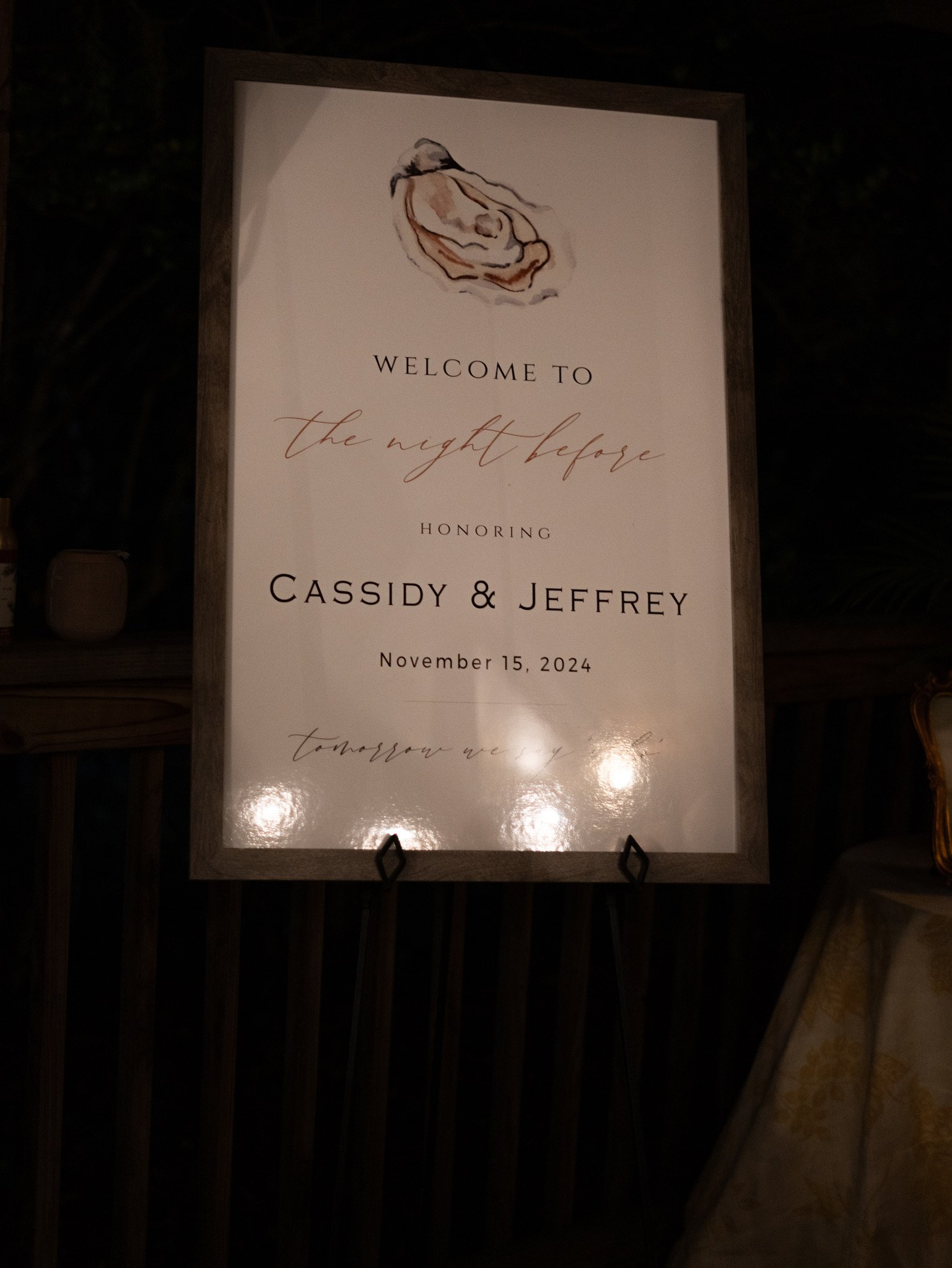 Cassidy & Jeffrey Glass: The dress and wedding details.