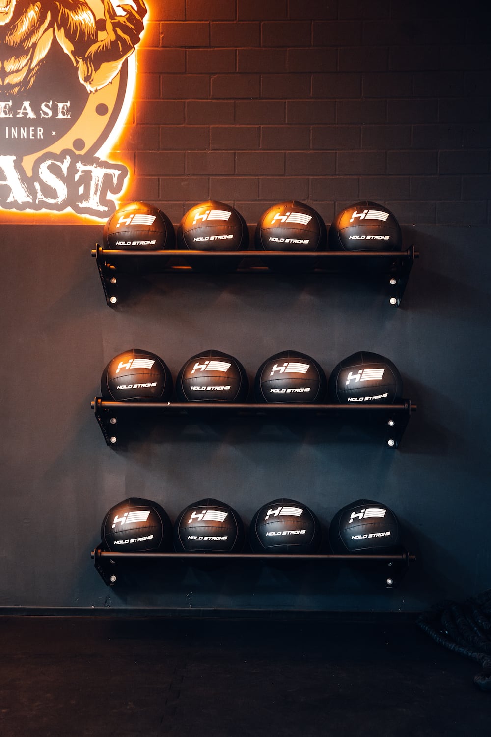 FITBASE Heidelberg - HYROX Area - Wall-Ball-Stroage