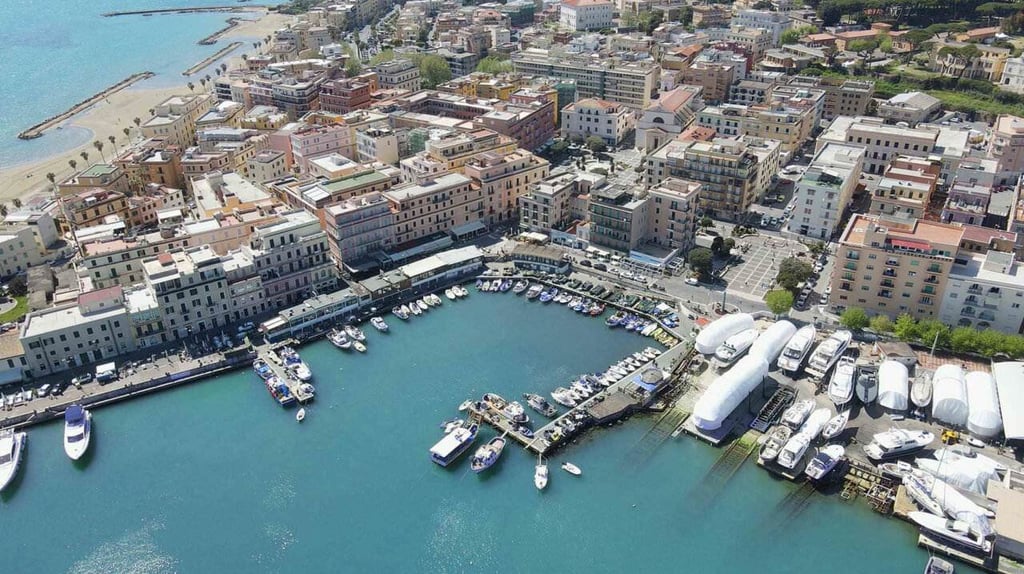 7 borghi Riviera di Ulisse e spiagge