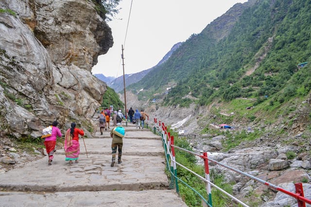kedarnath temple trail