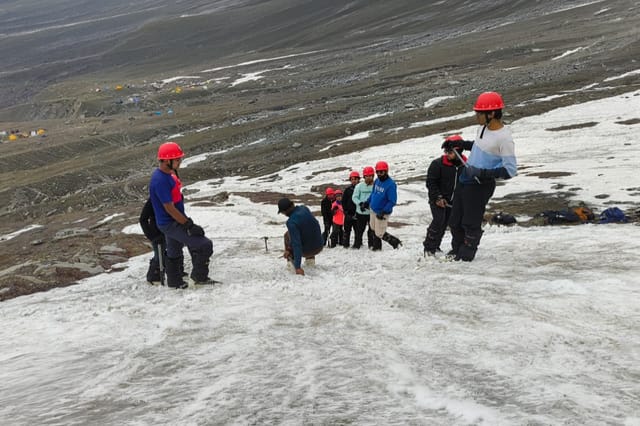 Friendship Peak Expedition Training
