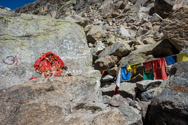 Kinner Kailash Trek  Parvati kund