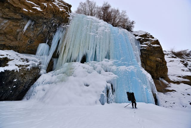 Chadar Trek Nerak  Waterfall
