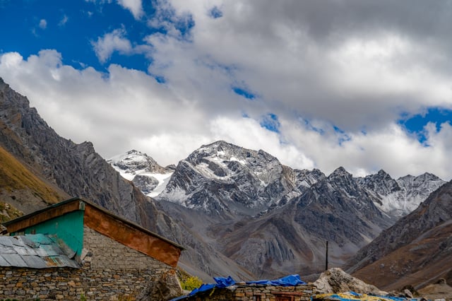 Om Parvat