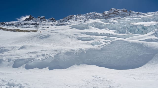 Trail to Mount Lhotse