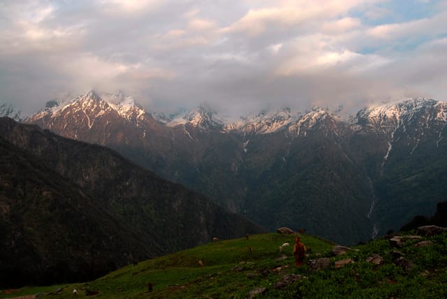 Madhyamaheshwar Temple Trail