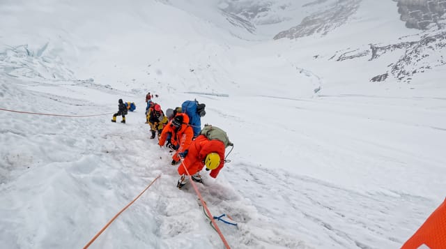 Mount Everest Rope Fixing
