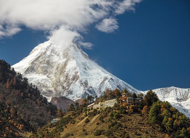 mount-manaslu-view