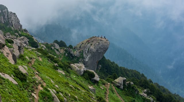 Churdhar Trek giant rock