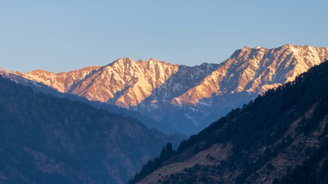 Gulabi Kantha Trek View