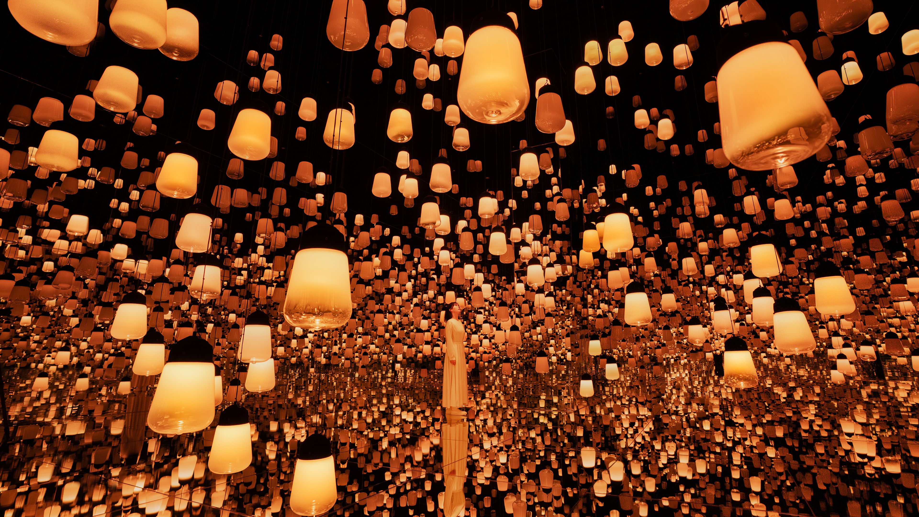 width=3840,quality=80