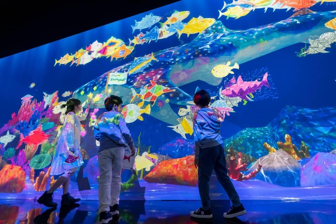 世界とつながったお絵かき水族館 / Sketch Aquarium: Connected