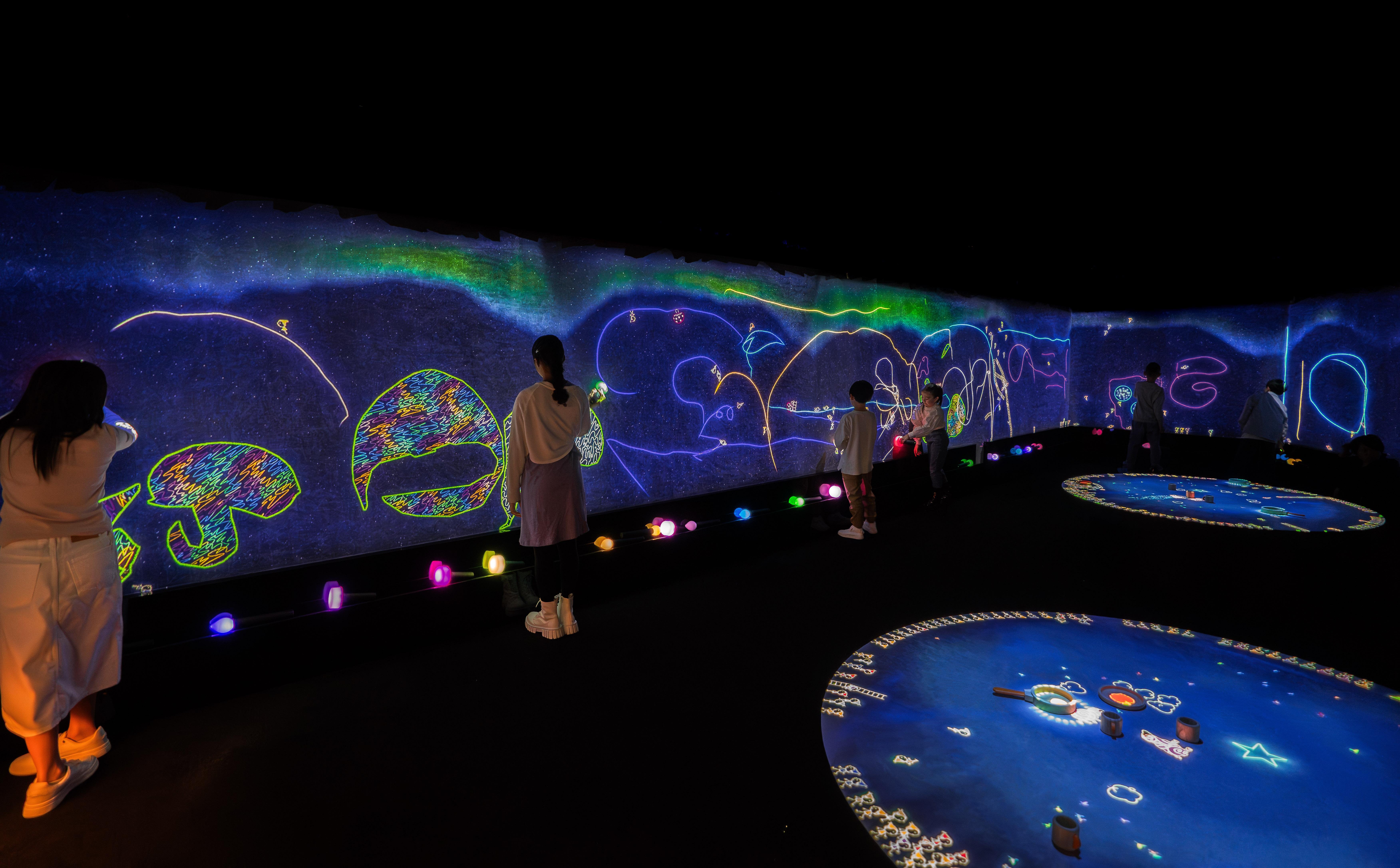 ART779　「宇宙空間(ラベンダー)」　チェコの銅版画　インテリアアート ART779 「宇宙空間(ラベンダー)」 チェコの銅版画 インテリアアート