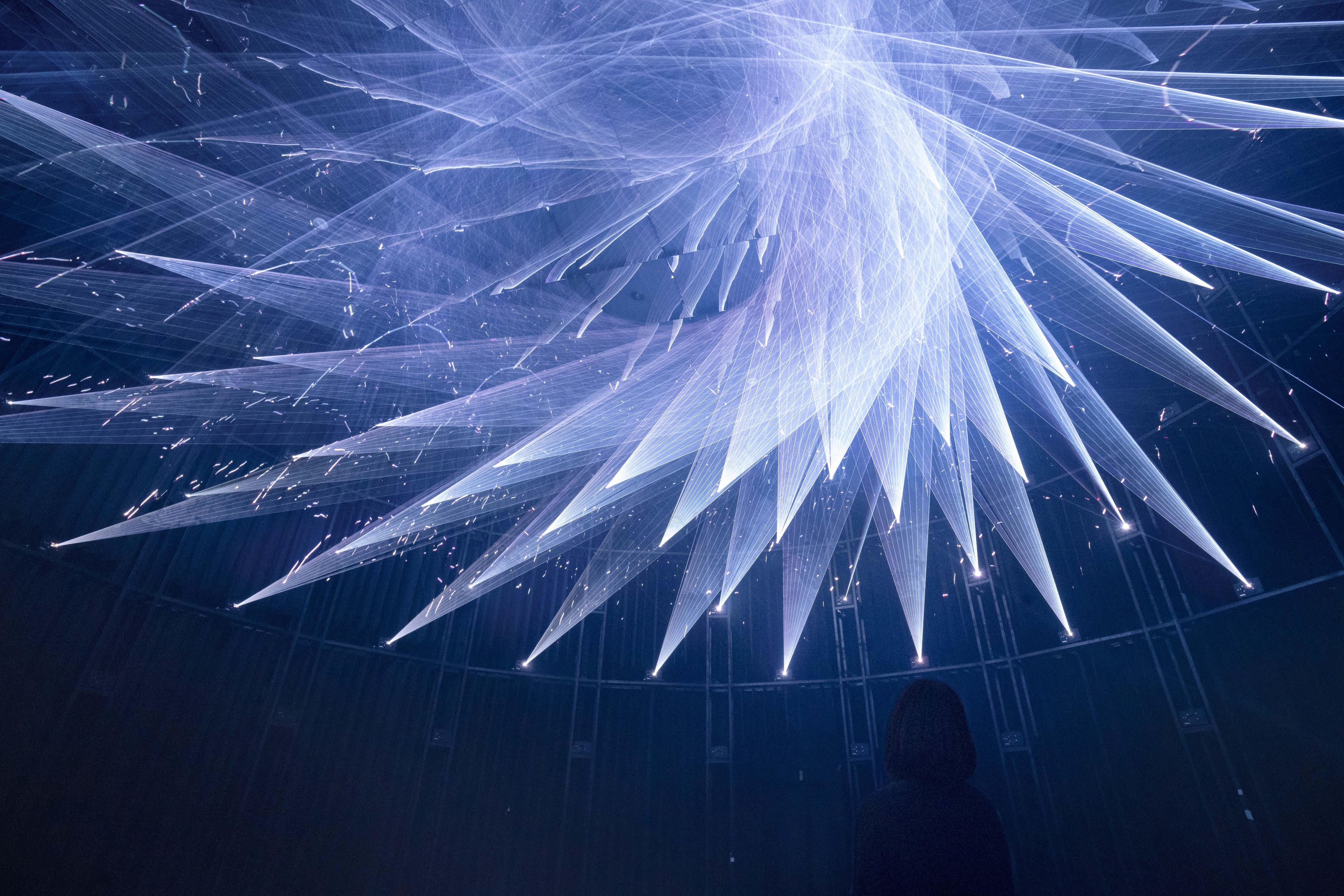 Wormhole | teamLab
