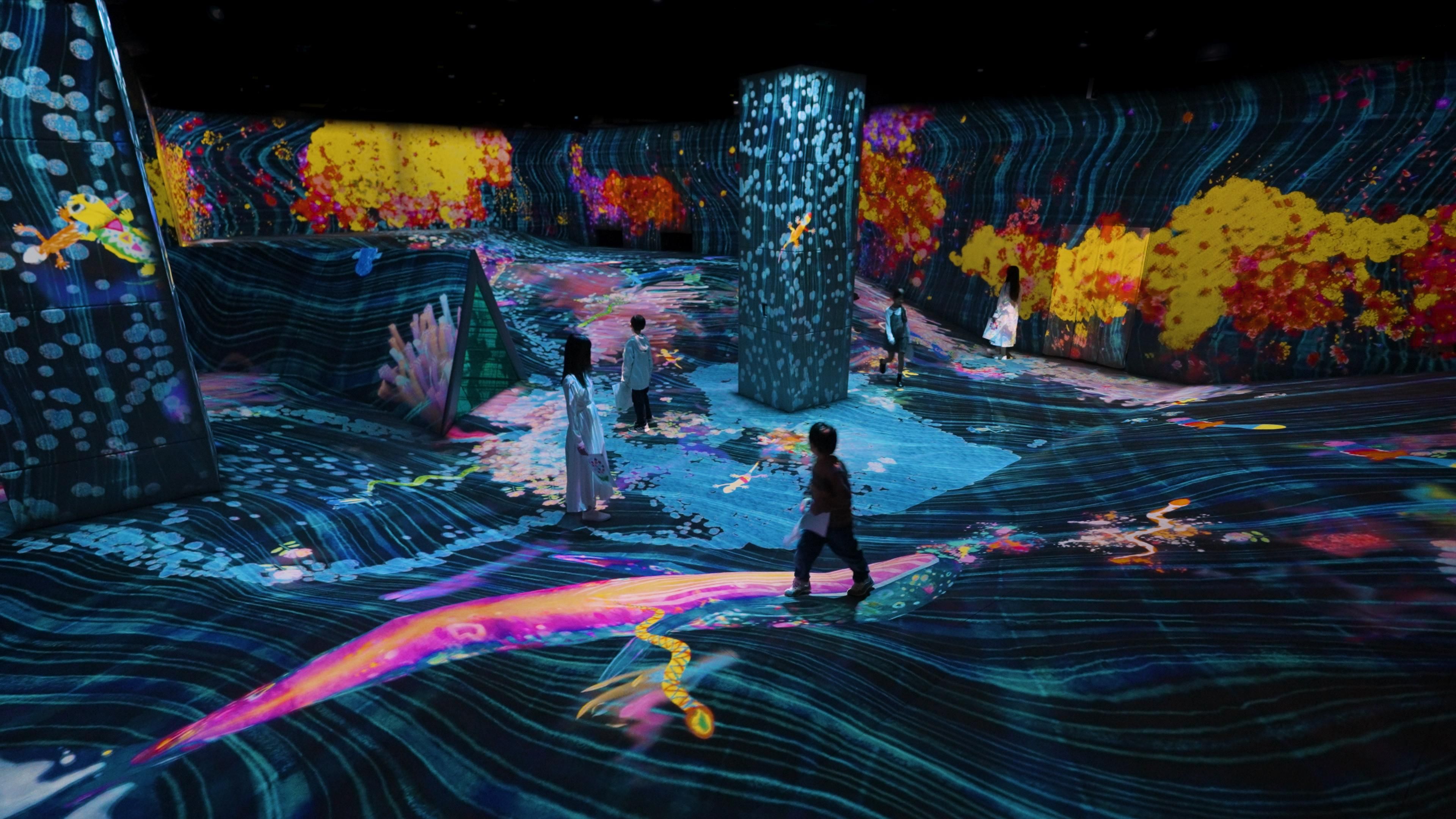 鼓動する谷のグラフィティネイチャー - Symbiotic Lives, A