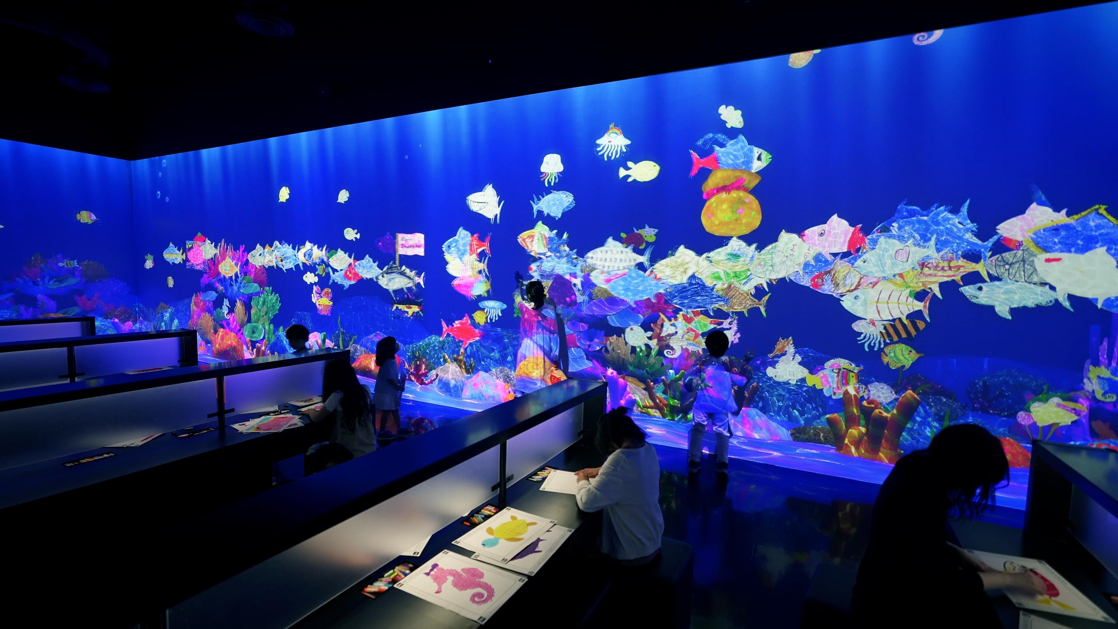 無垢の手造り木工アート　壁掛け水族館 無垢の手造り木工アート 壁掛け水族館