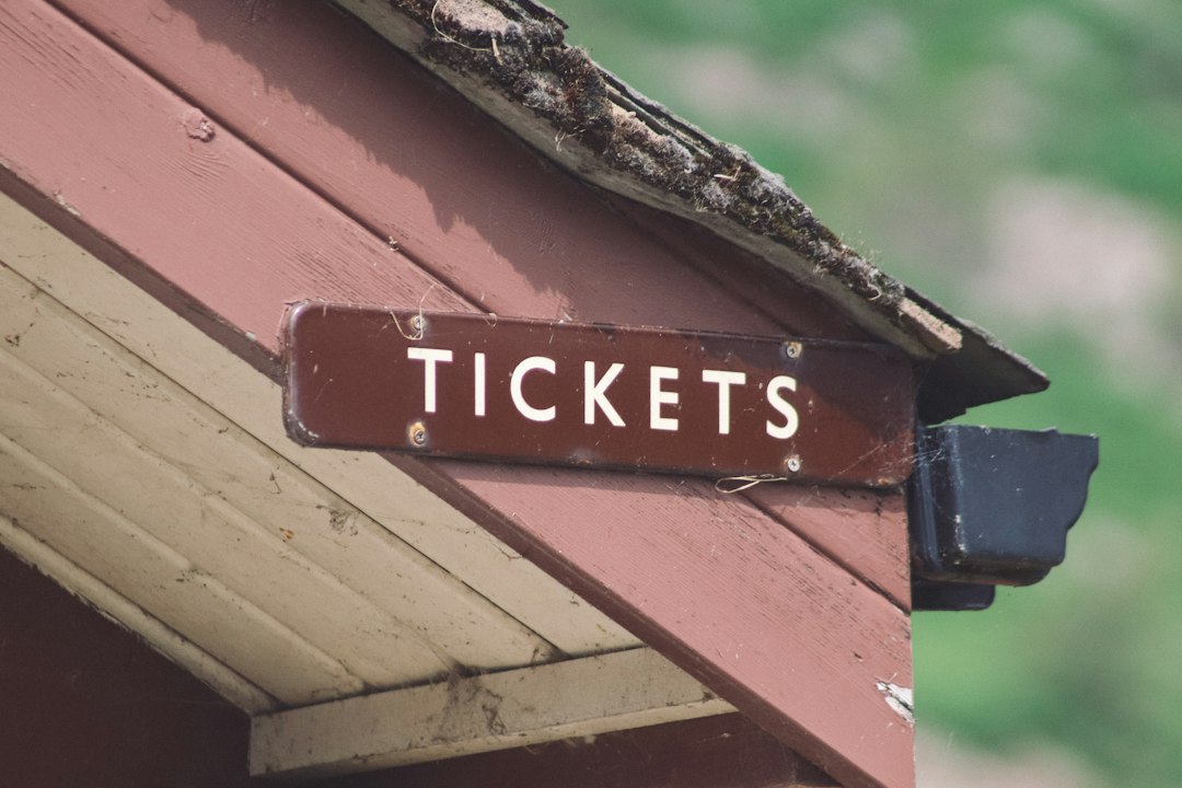 Ticketless valet: SMS retrieval and cashless tips hero image