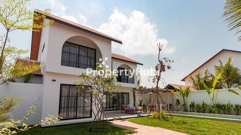 Brand New Private Villa with Pool for Rent  in Svay Dankum Commune Siem Reap