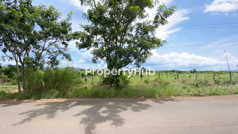 ដីលក់ប្រញាប់ ជាប់ផ្លូវថ្នល់កៅស៊ូ ស្រុកភ្នំស្រួច តាកែនកោះស្លា កំពង់ស្ពឺ