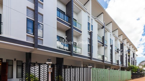 4BR-Link House for Rent in Sala Kamreuk area, Siem Reap