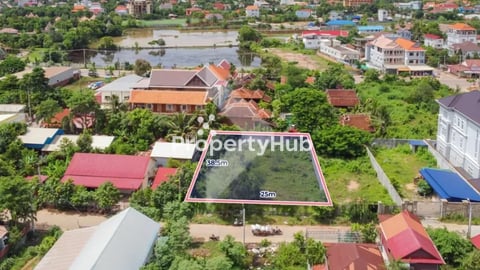 Land for Sale in Svay Dangkum area